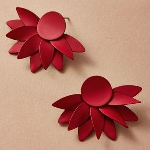 Rojo Vino Flower Drop Studs💃🏽